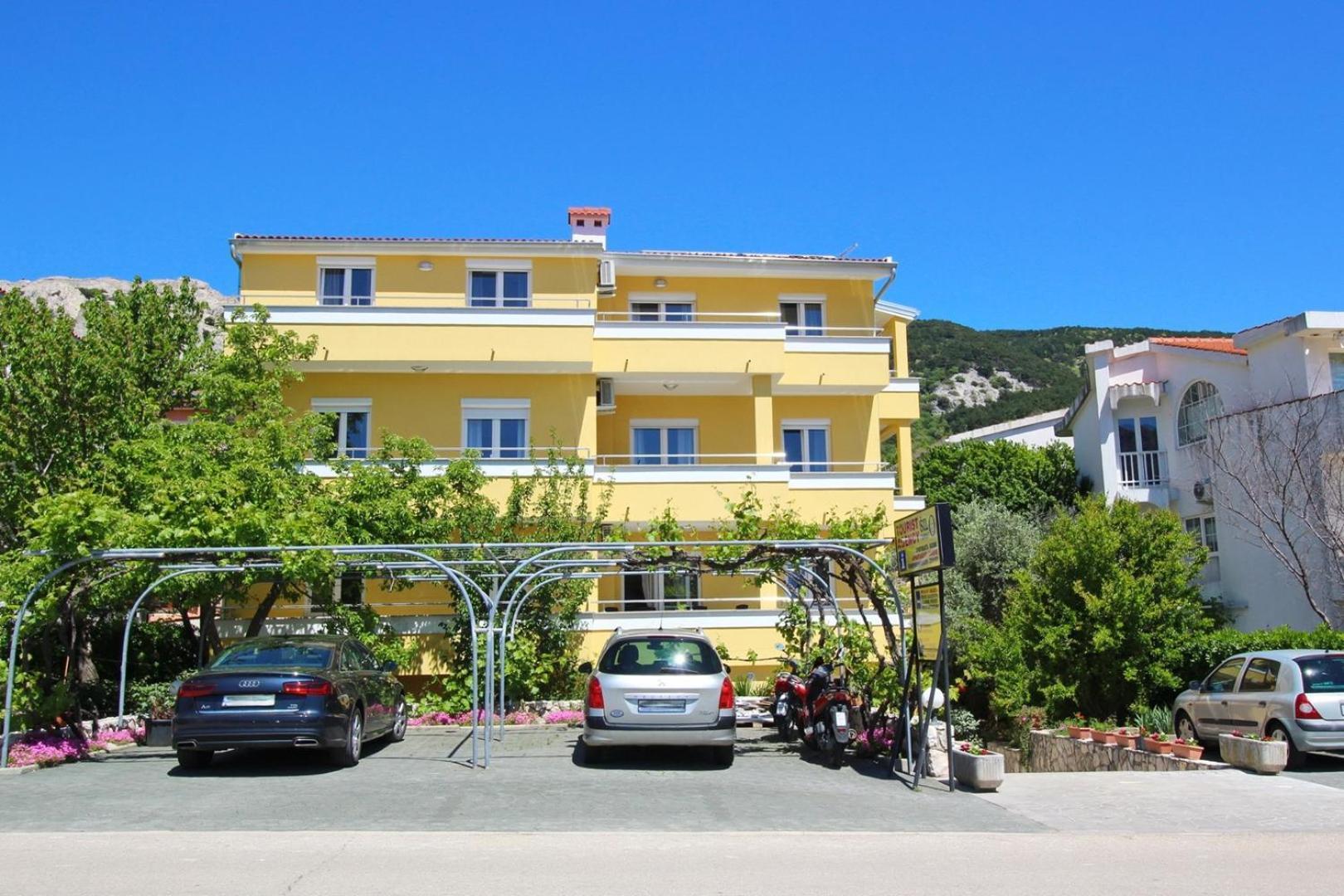 Apartments Brnic Башка Экстерьер фото